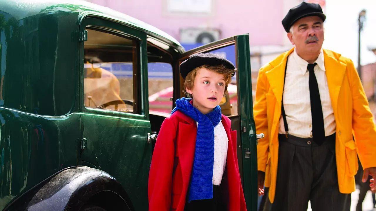 Benedict Ironbreaker: The Red Taxis 2014 movie scene
