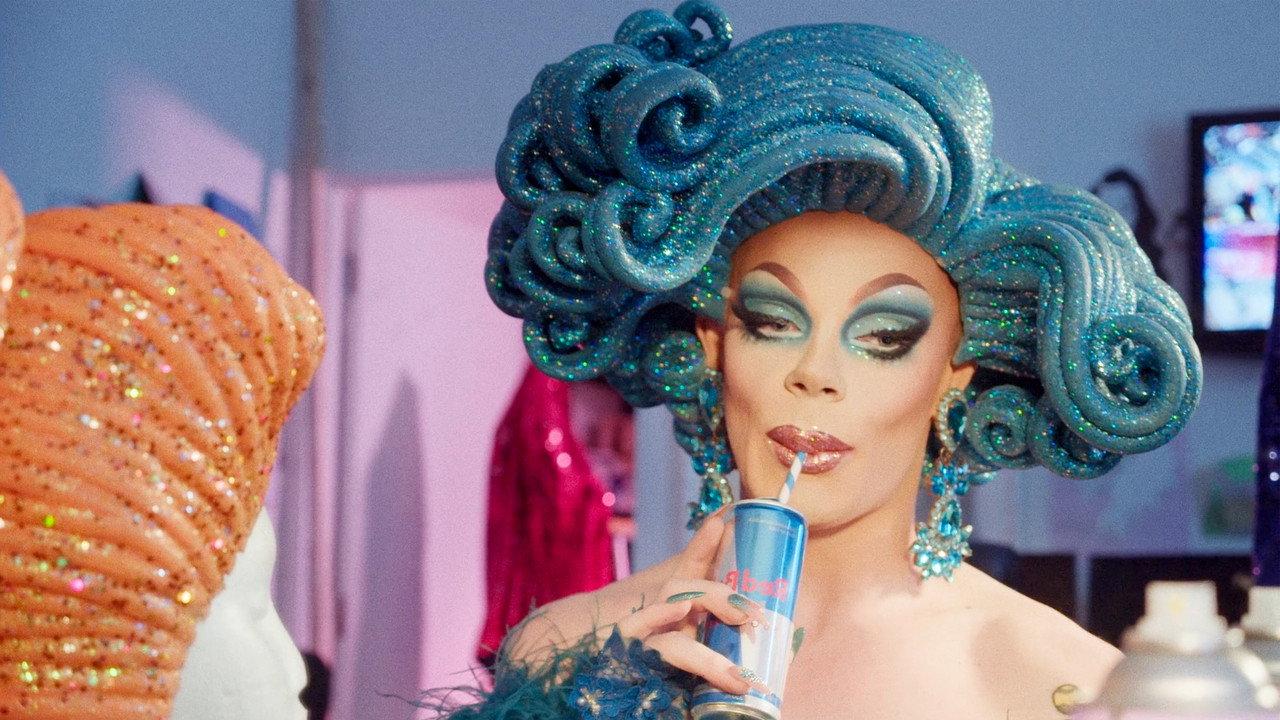 Victorian Queens 2022 movie scene
