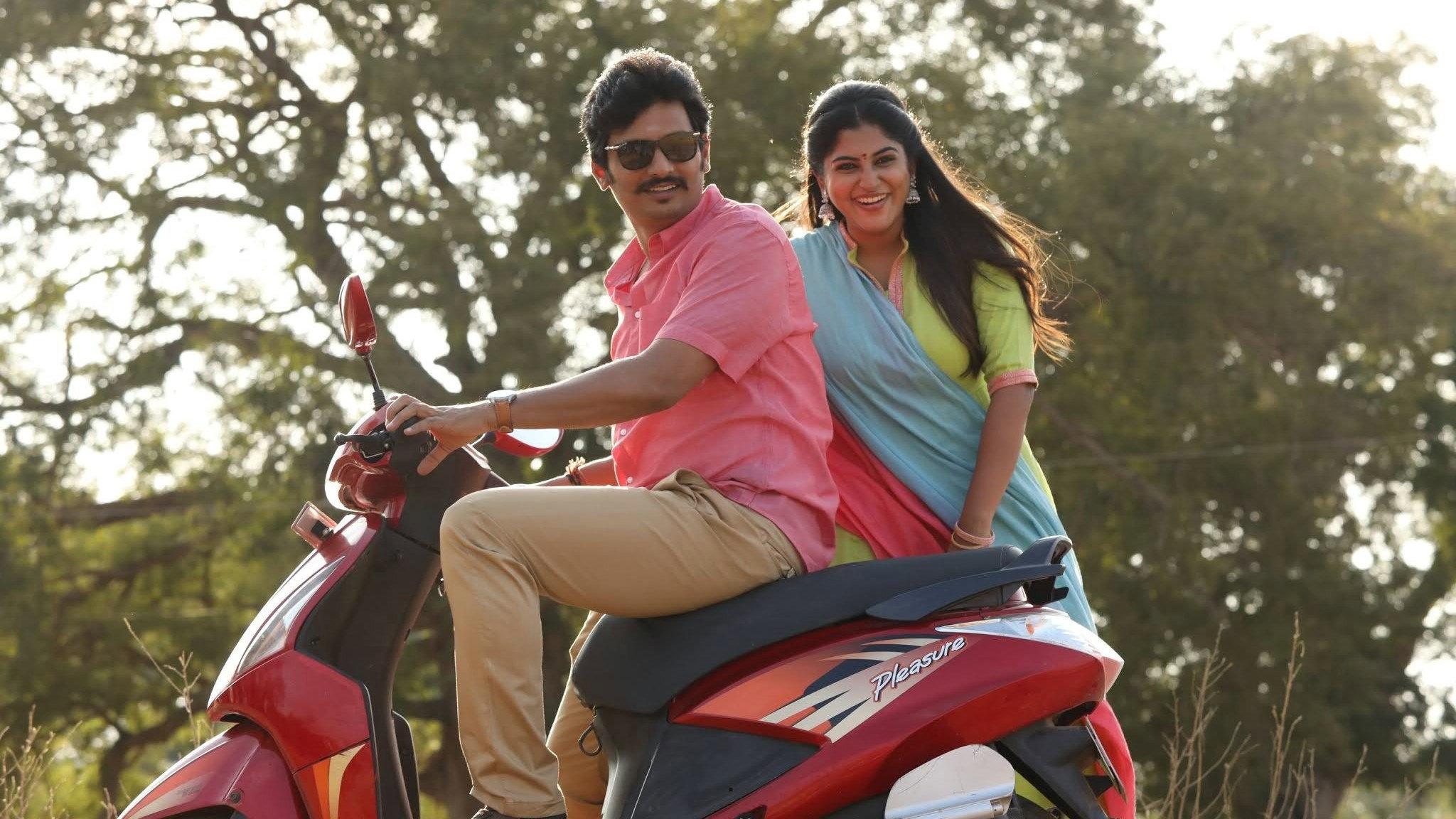 Kalathil Santhippom 2021 movie scene