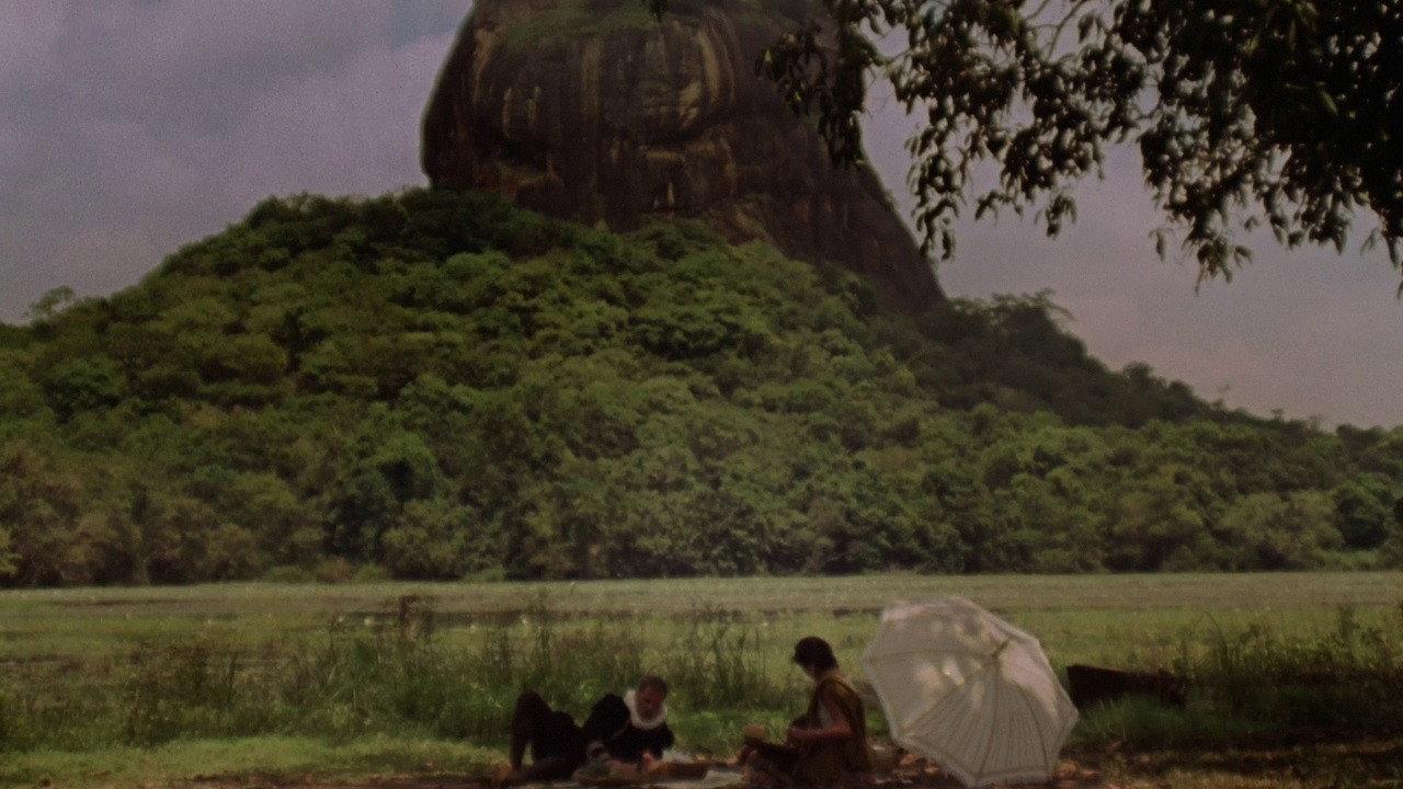 Taprobana 2014 movie scene