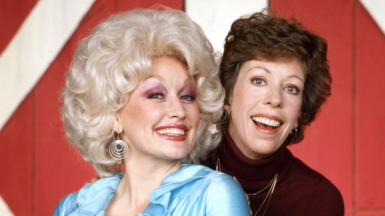 Dolly and Carol in Nashville 1979 movie scene