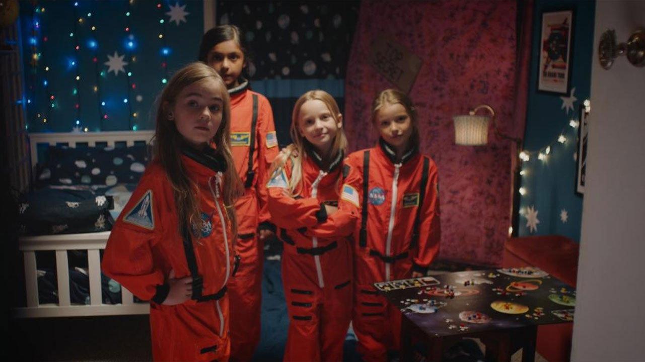 Space Girls 2018 movie scene