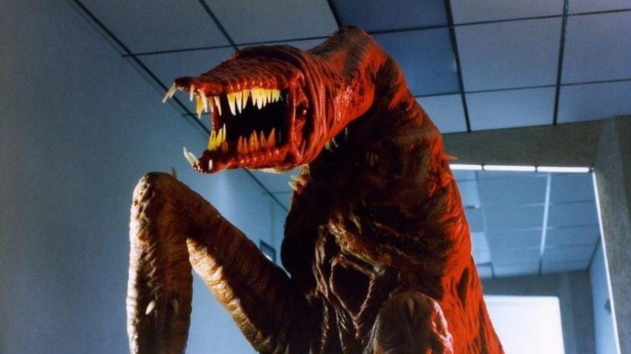 Metamorphosis: The Alien Factor 1990 movie scene
