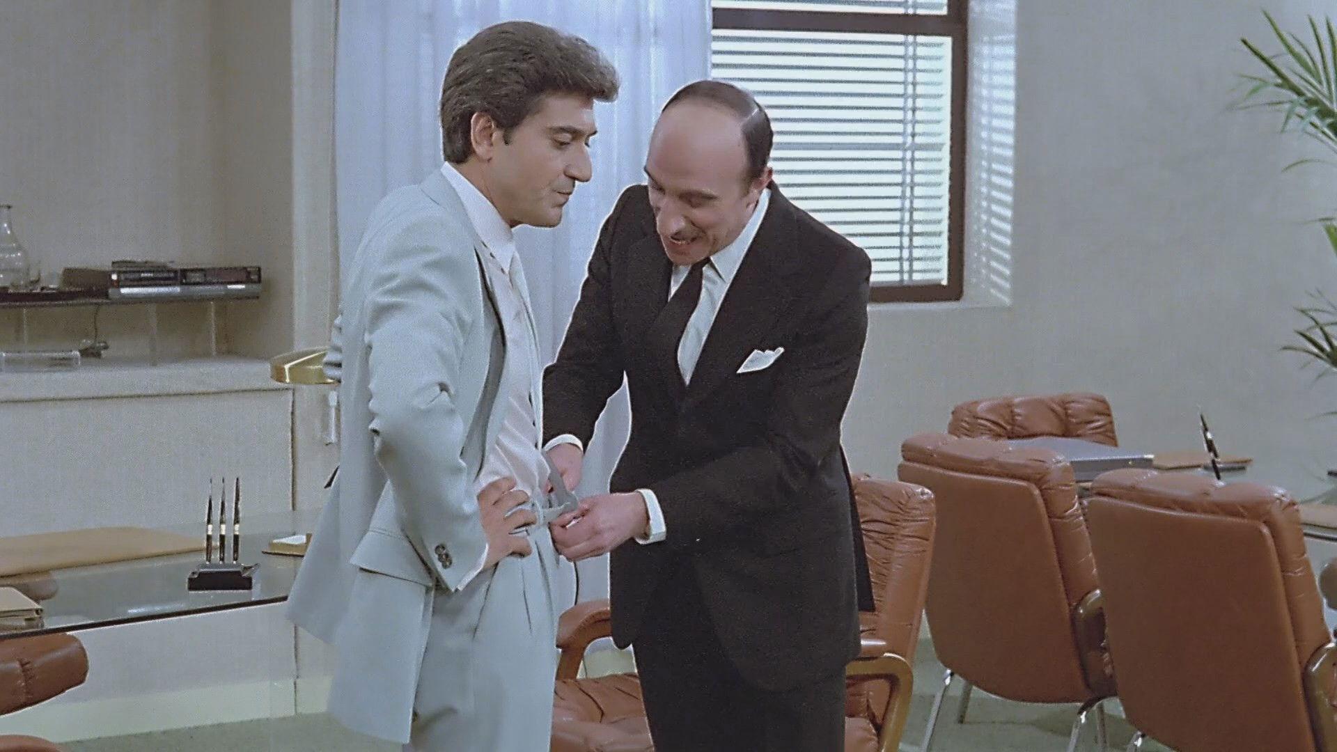 El donante 1985 movie scene