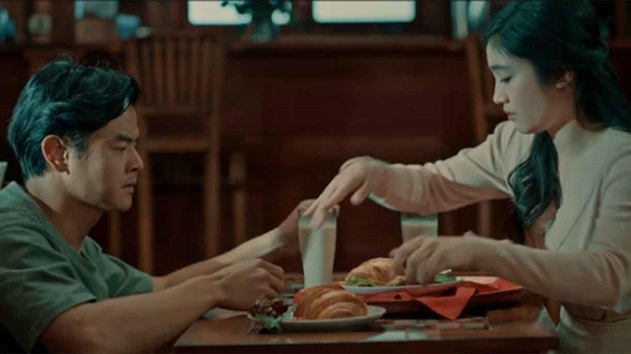 Mayflies 2023 movie scene