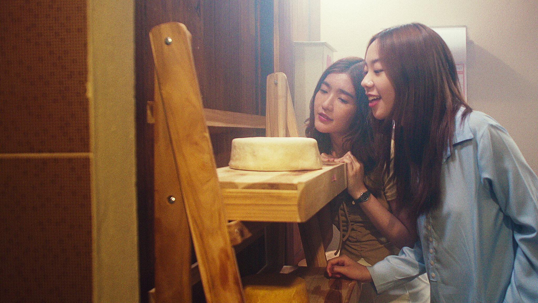 The Cheese Sisters 2022 movie scene