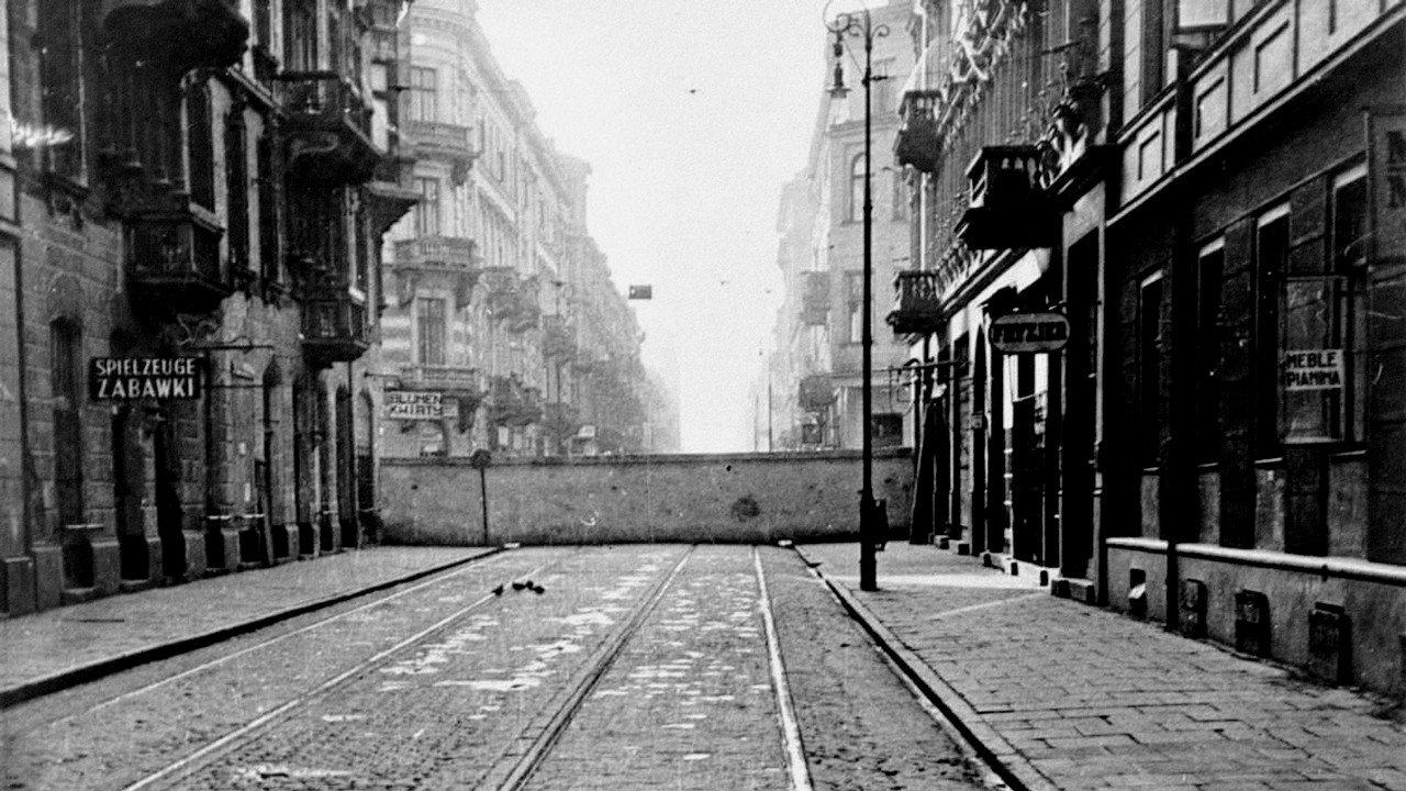 Warsaw: A City Divided 2019 movie scene