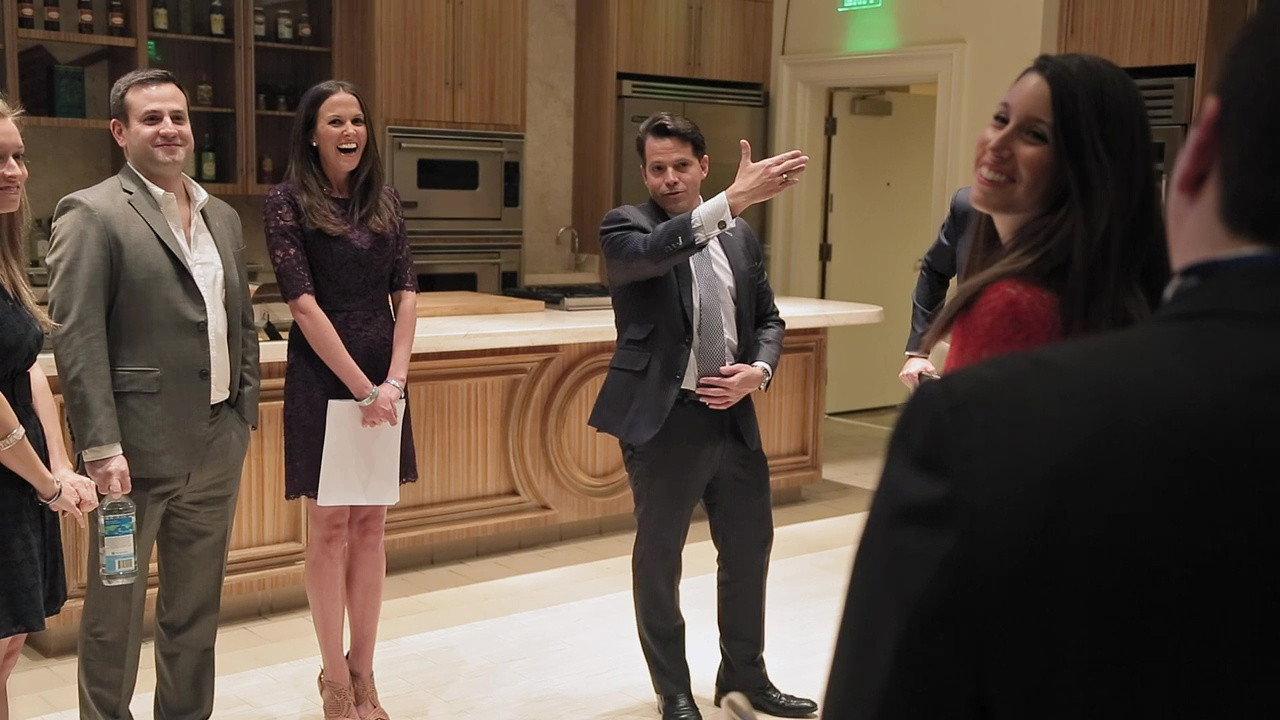 Mooch 2018 movie scene