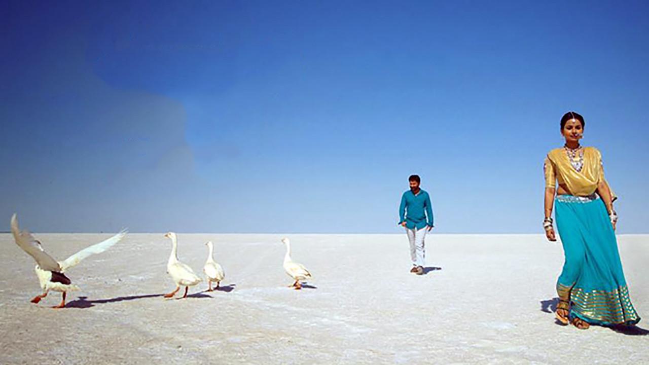Ayal Njanalla 2015 movie scene