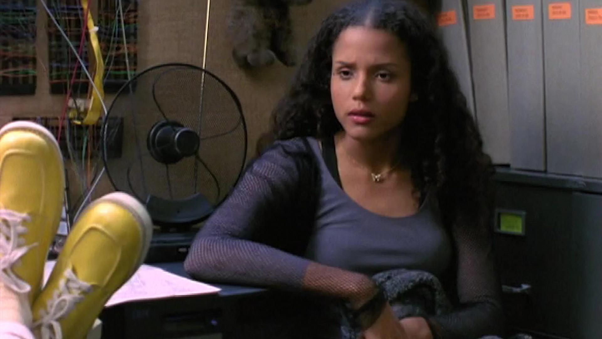 On the Edge 2001 movie scene
