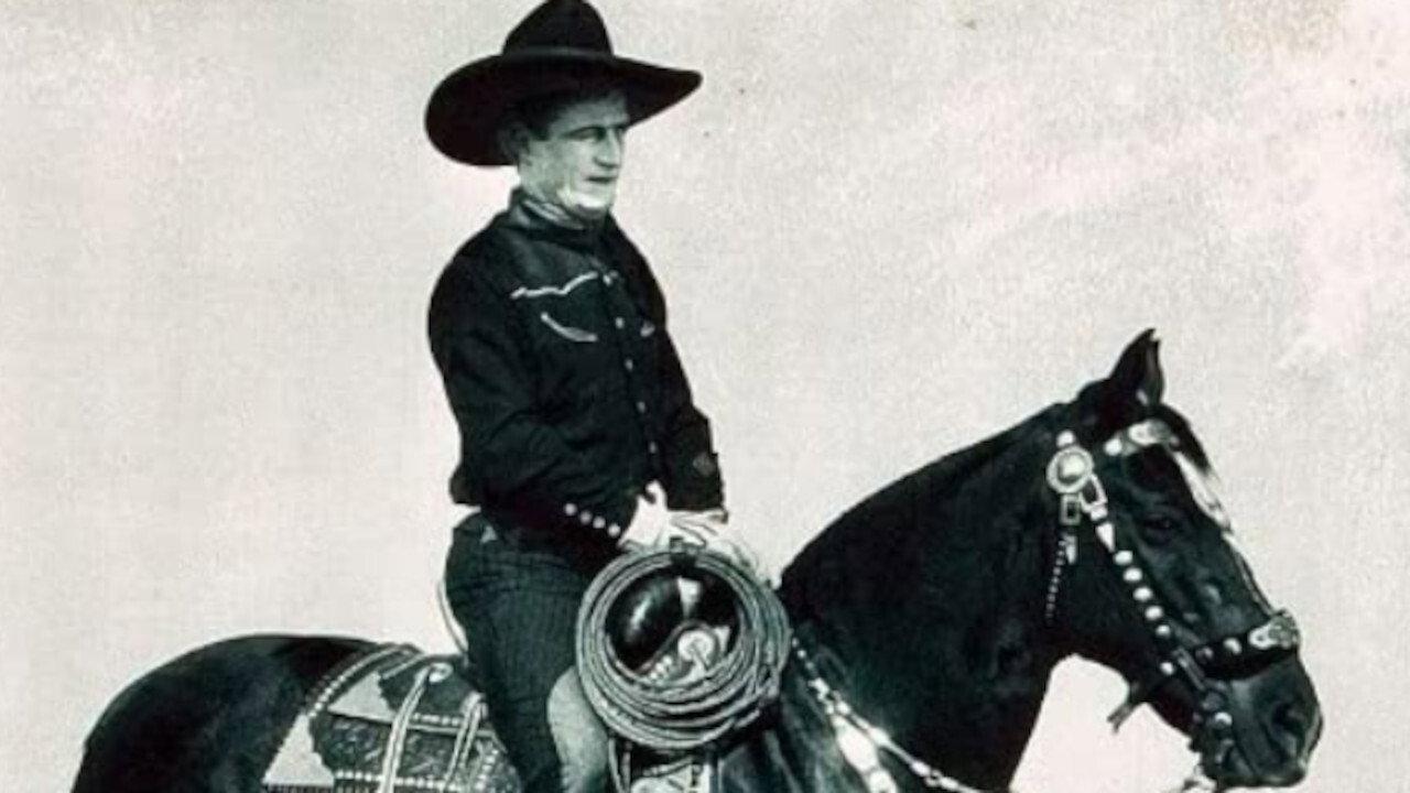 The Law and the Outlaw 1913 movie scene