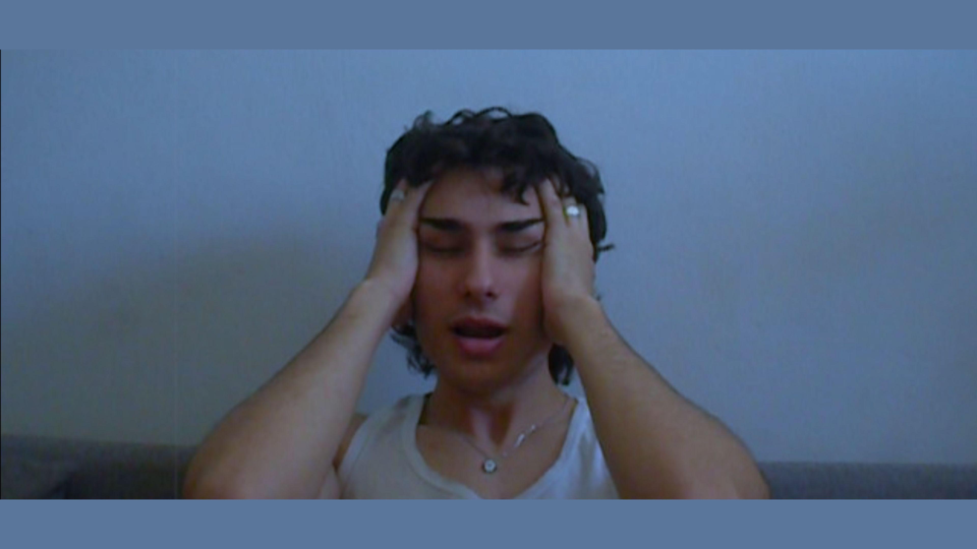 Piel sin piel 2023 movie scene