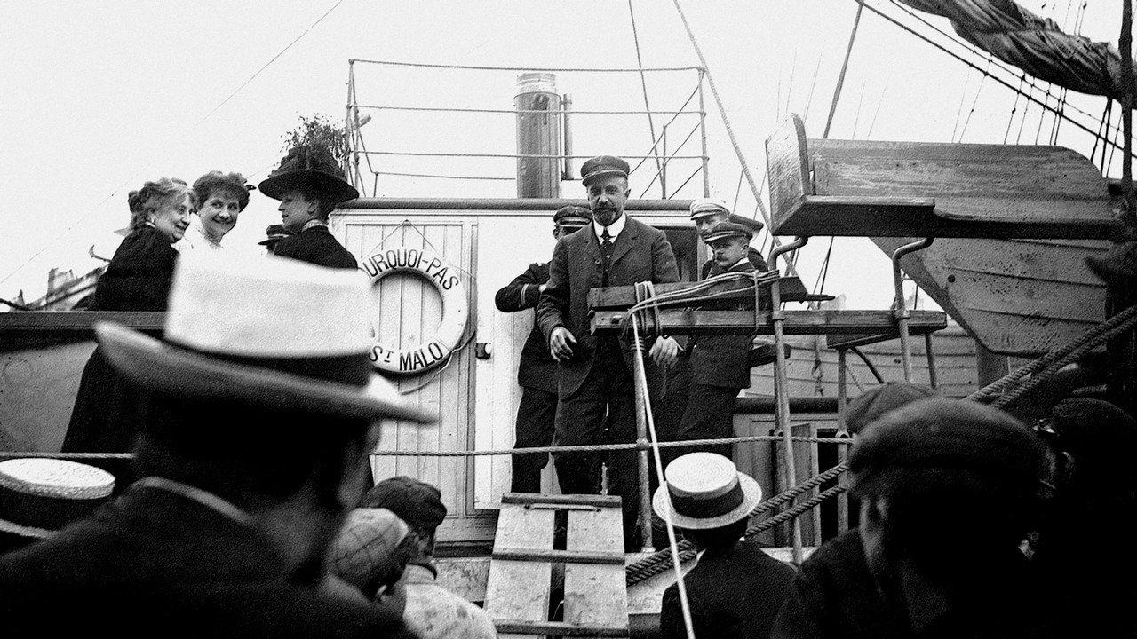 Charcot: Secret Poles 2016 movie scene