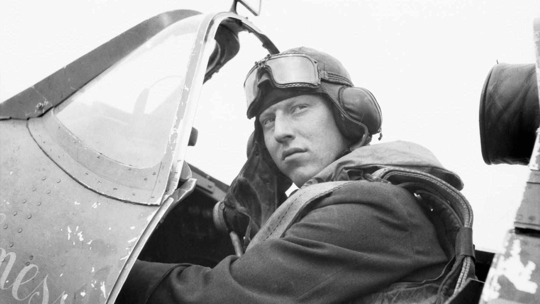 Heroes of the Second World War 2005 movie scene