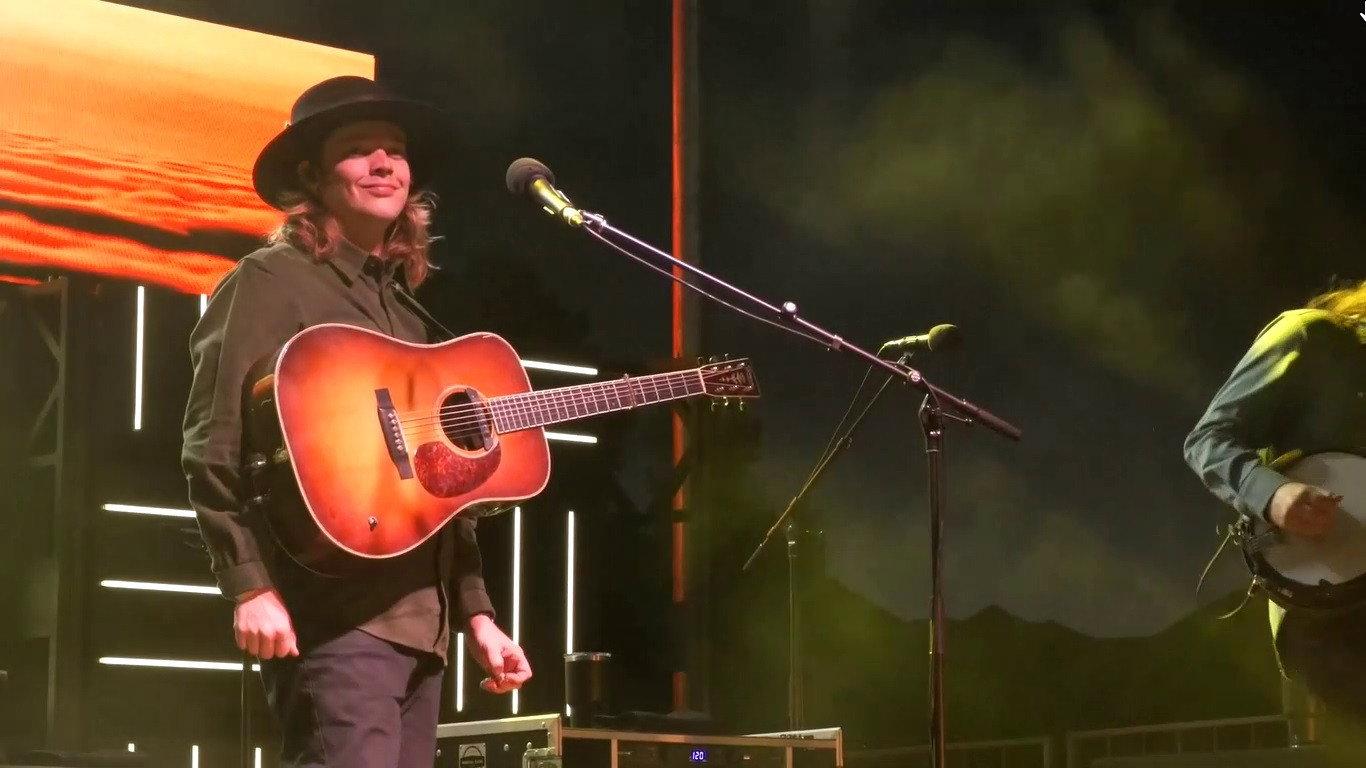 Billy Strings | 2022.09.24 — Renewal Festival - Buena Vista, CO 2022 movie scene