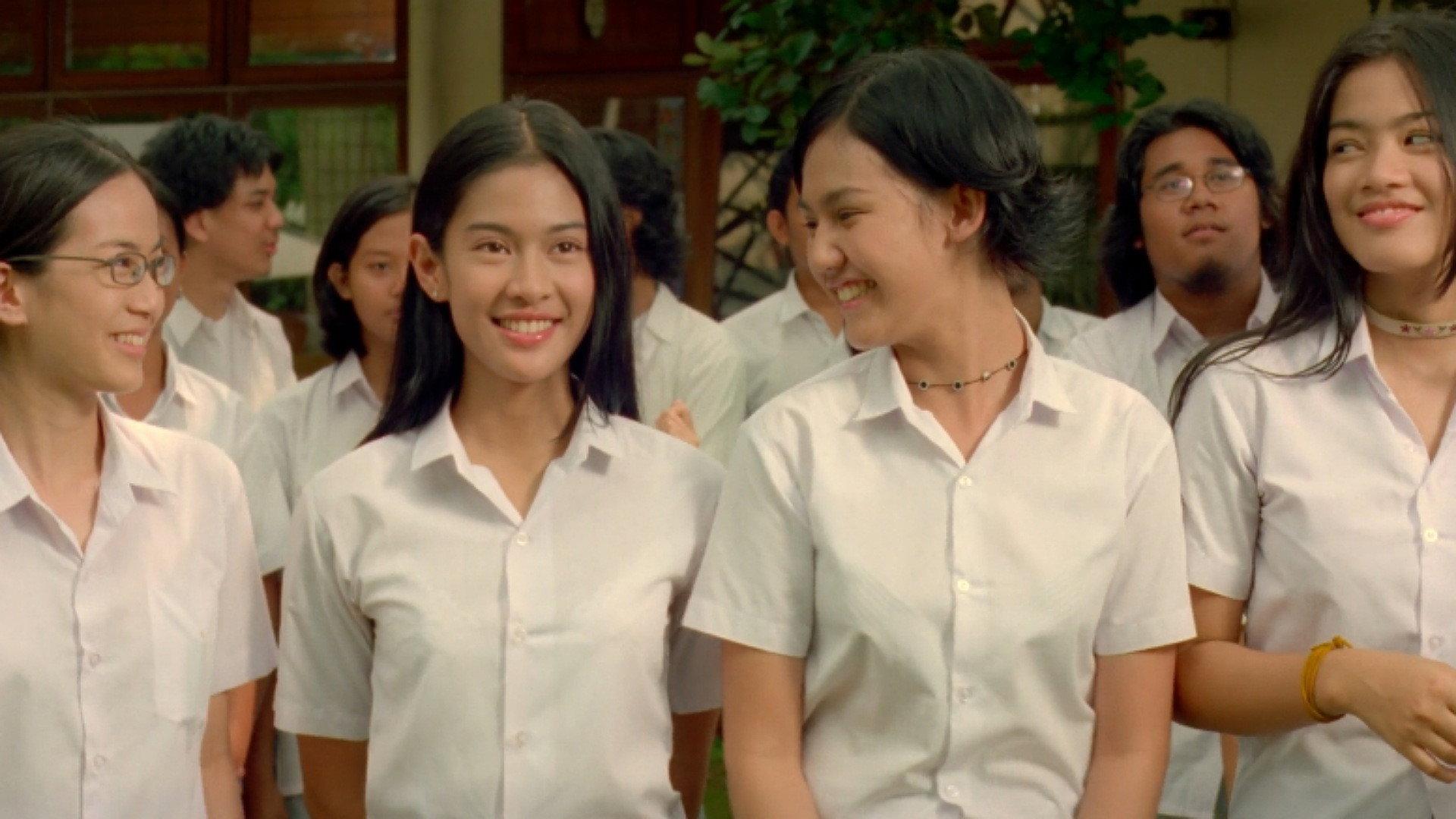 What's Up with Cinta? 2002 movie scene