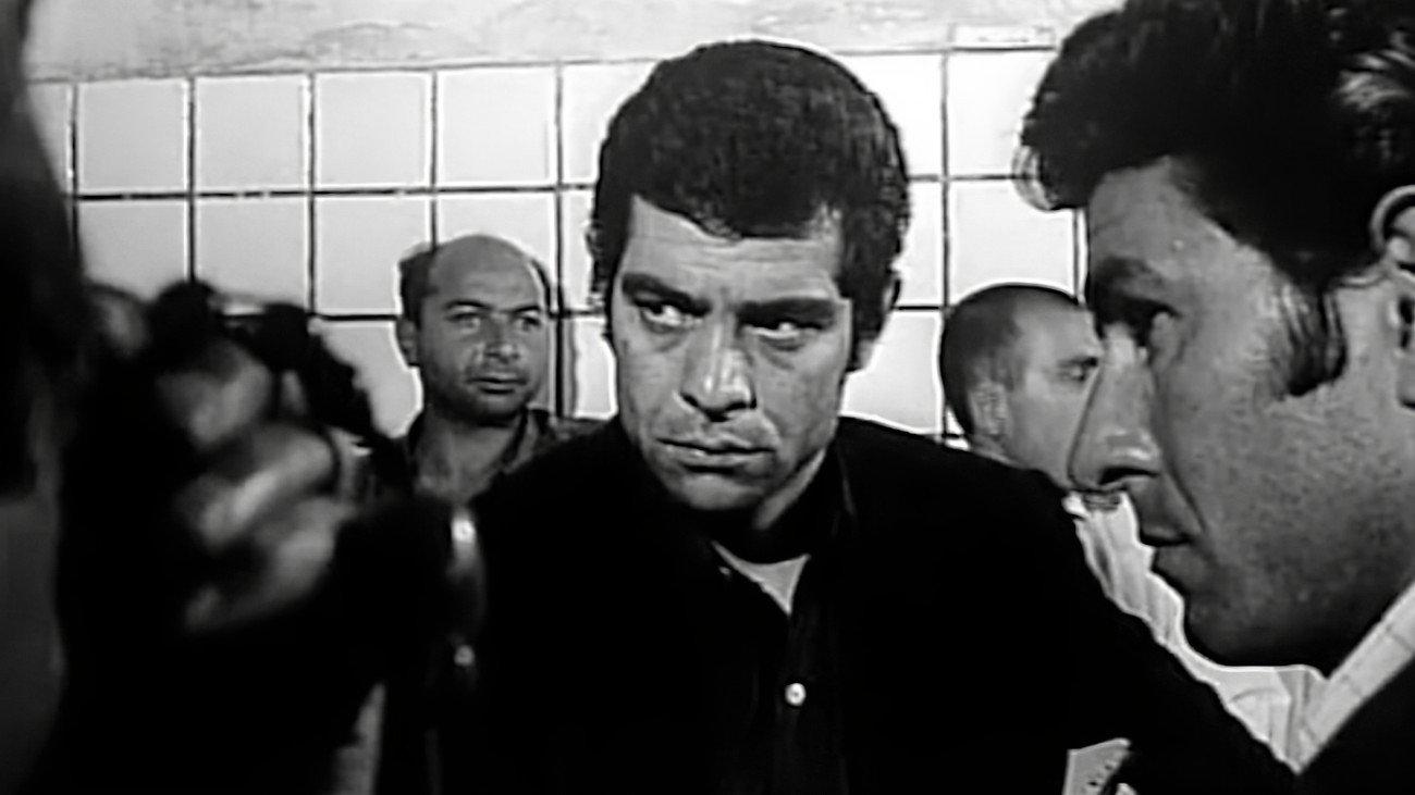Qeysar 1969 movie scene