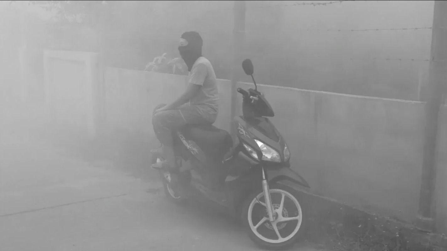 Vapour 2015 movie scene