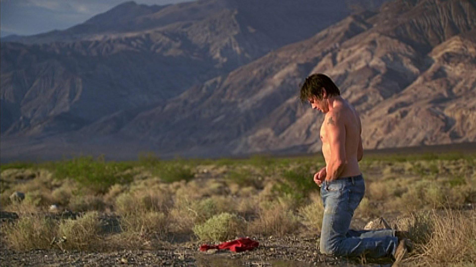 Death Valley 2006 movie scene