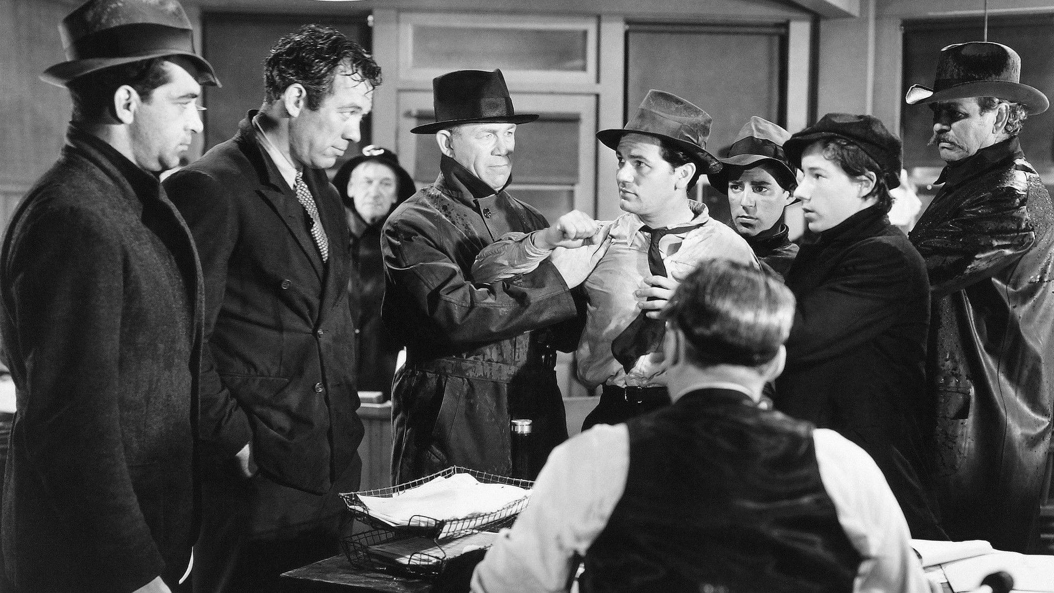 Dust Be My Destiny 1939 movie scene