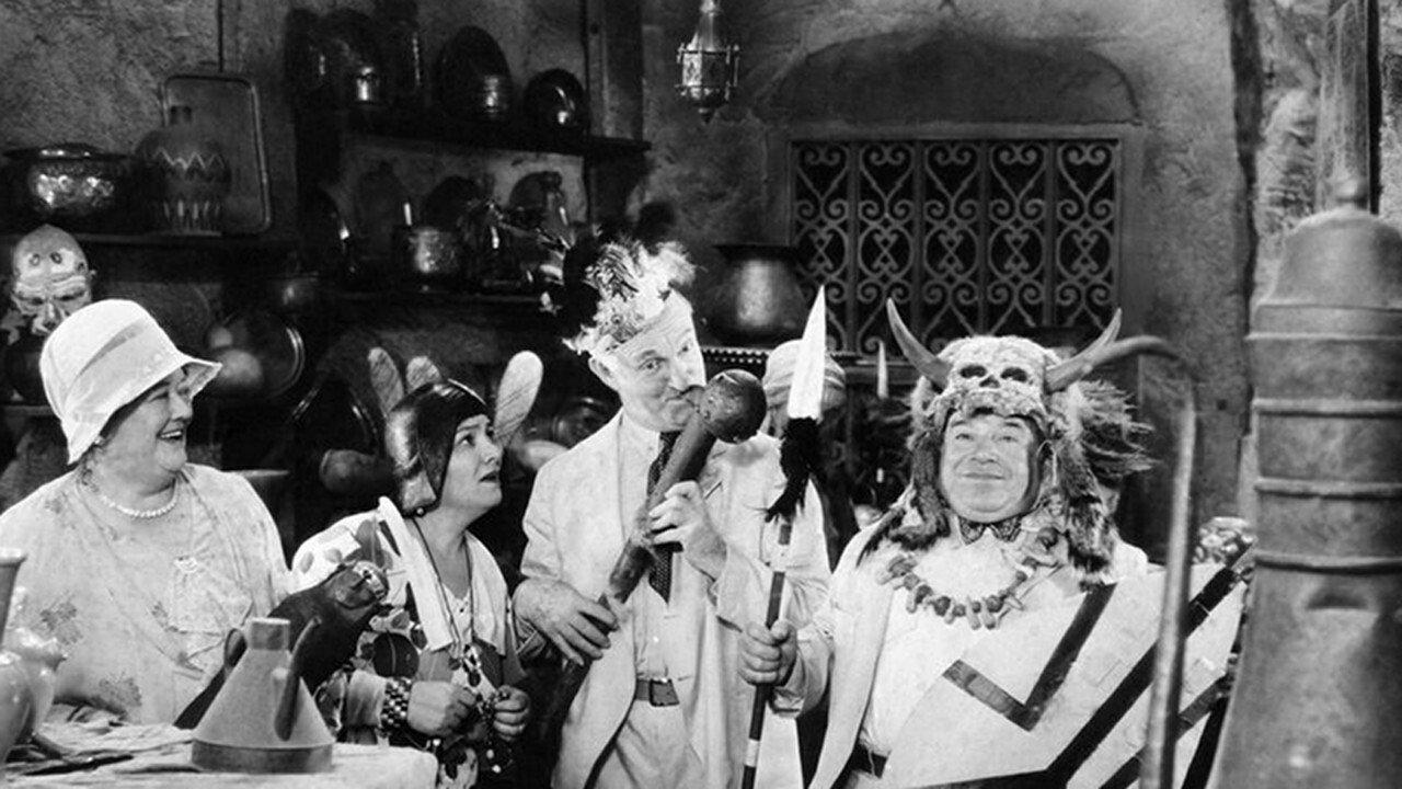 The Cohens and the Kellys in Africa 1930 movie scene