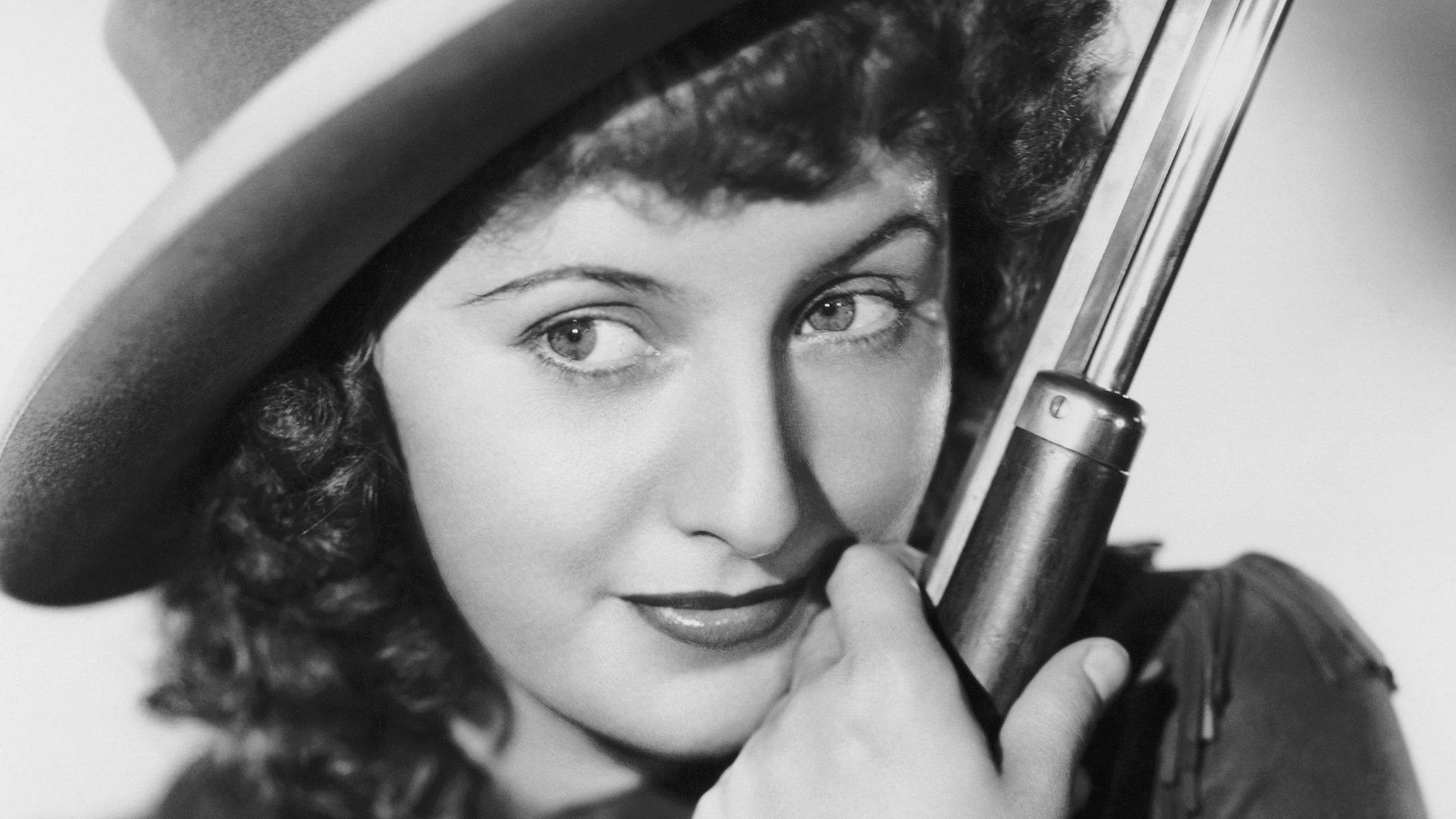 Annie Oakley 1935 movie scene