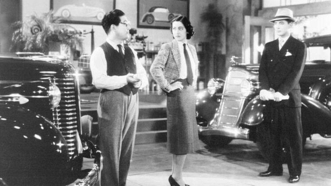 Women in Tokyo 1939 movie scene