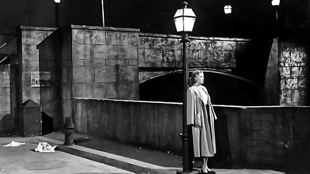 The Girl on the Bridge 1951 movie scene