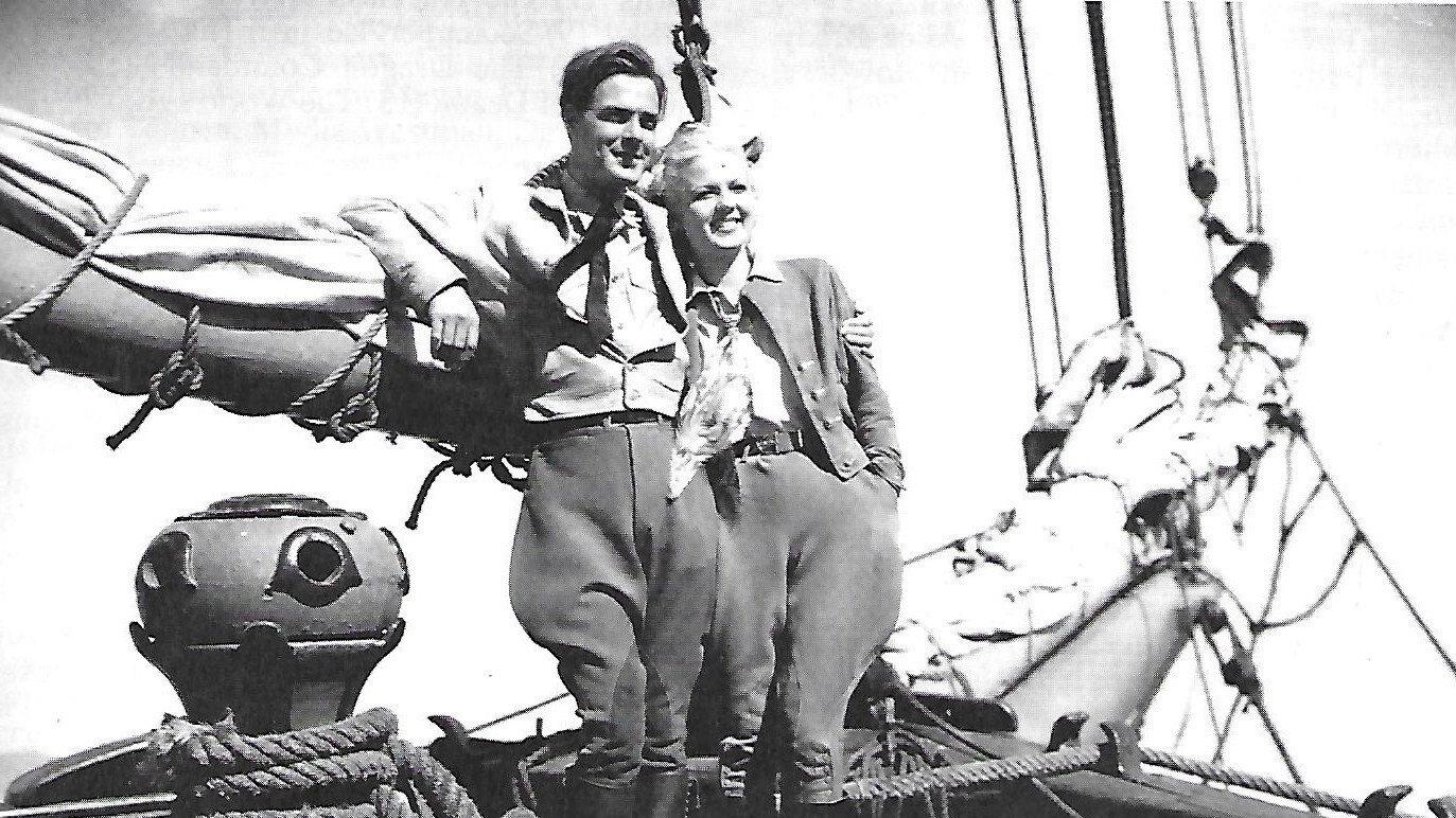 Tailspin Tommy in The Great Air Mystery 1935 movie scene