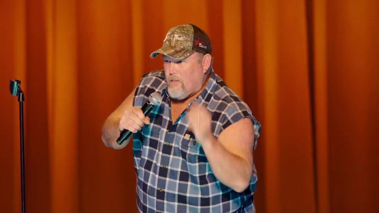 Larry the Cable Guy: Remain Seated 2020 movie scene
