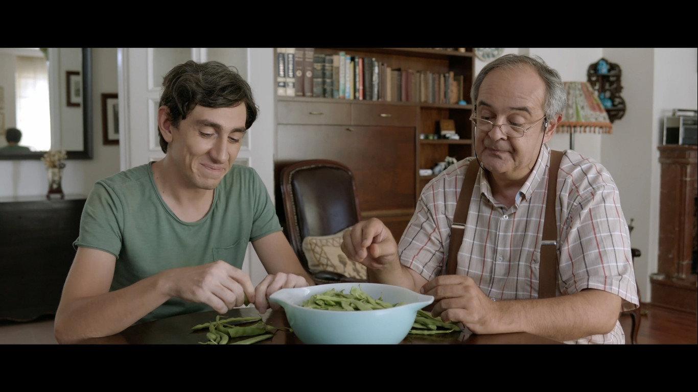 Rain, Snorkel & Green Beans 2020 movie scene
