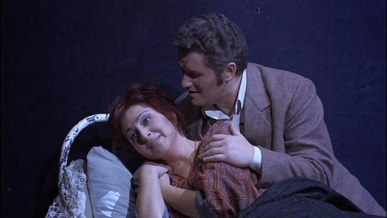 Verdi La Traviata 2005 movie scene