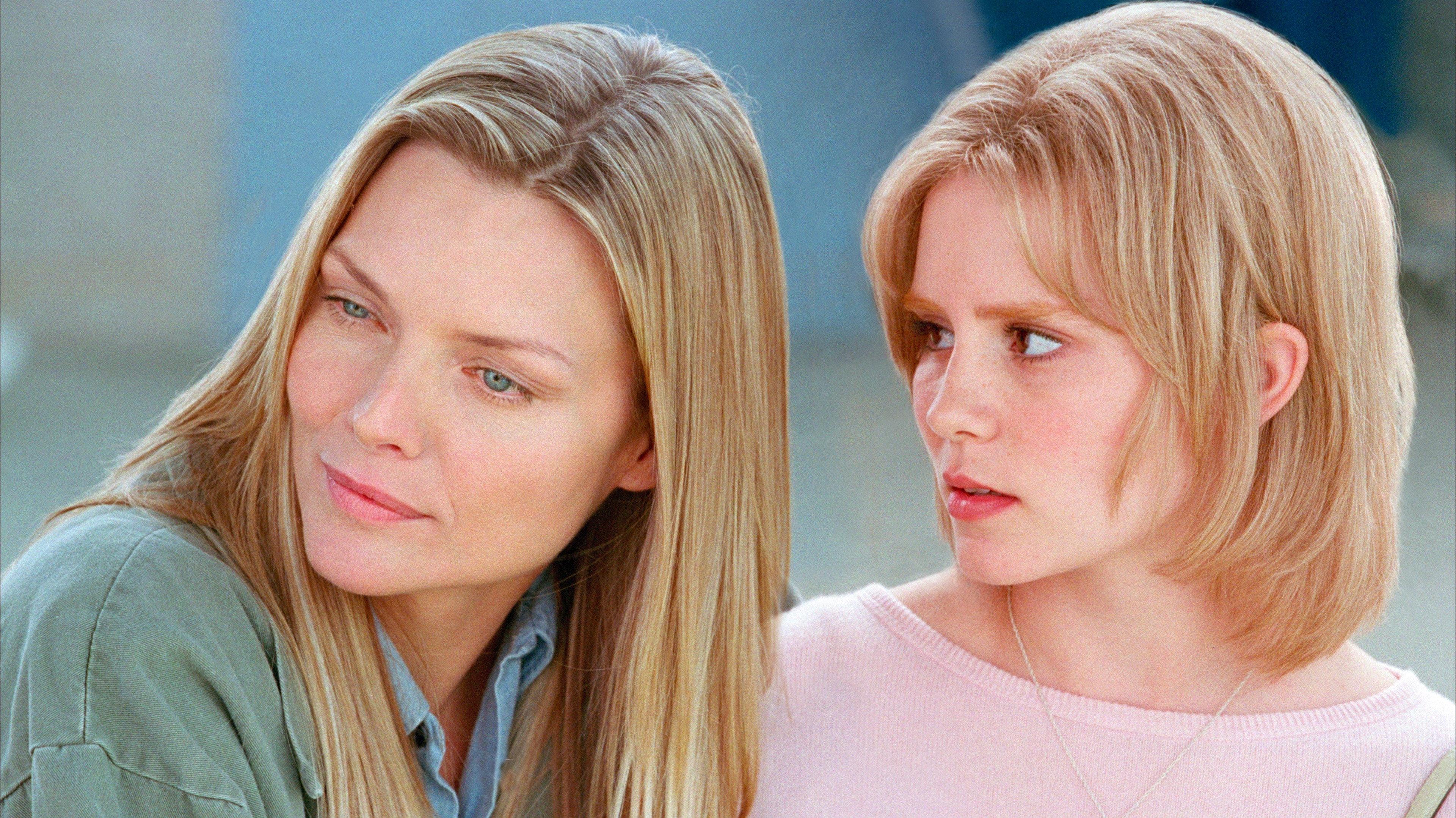 White Oleander 2002 movie scene