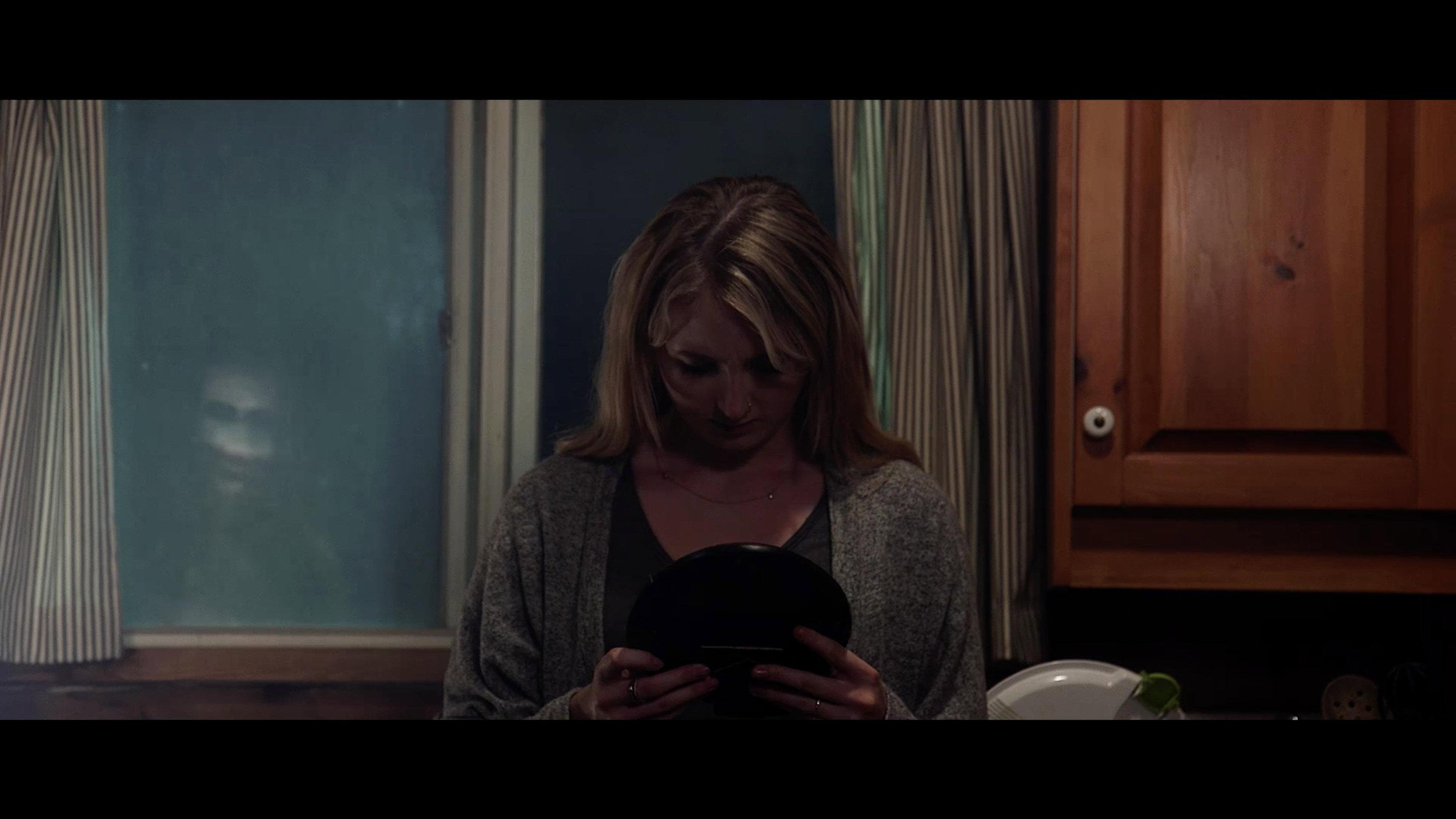 Noose 2018 movie scene