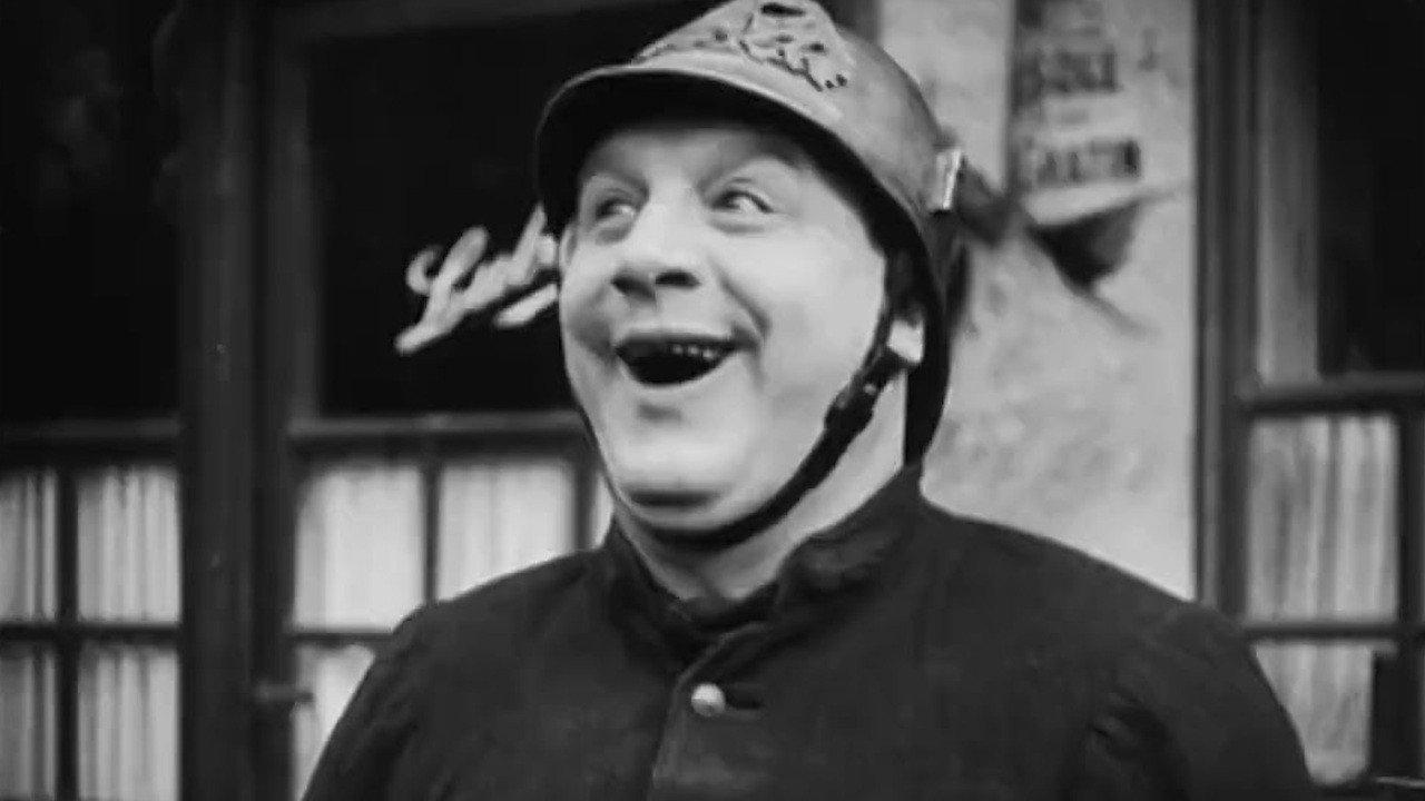 The Fireman of the Folies-Bergere 1928 movie scene
