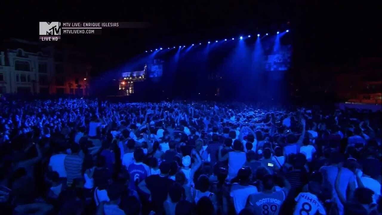 Enrique Iglesias: Live in Batumi 2011 movie scene