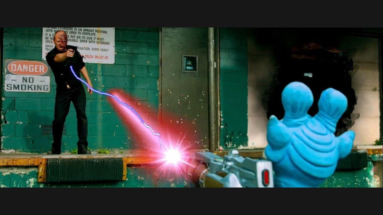STAR [Space Traveling Alien Reject] 2017 movie scene