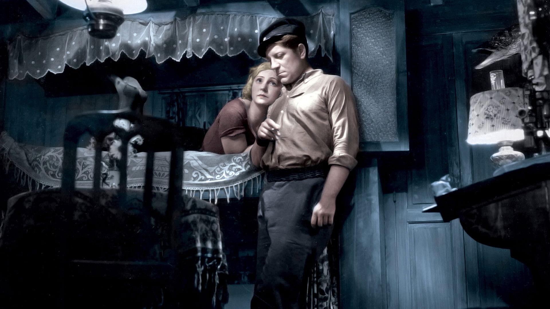The Beautiful Sailor 1932 movie scene