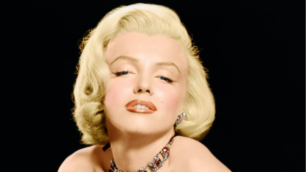 Marilyn Monroe: Portrait of a Legend...Suicide Or Murder? 1995 movie scene