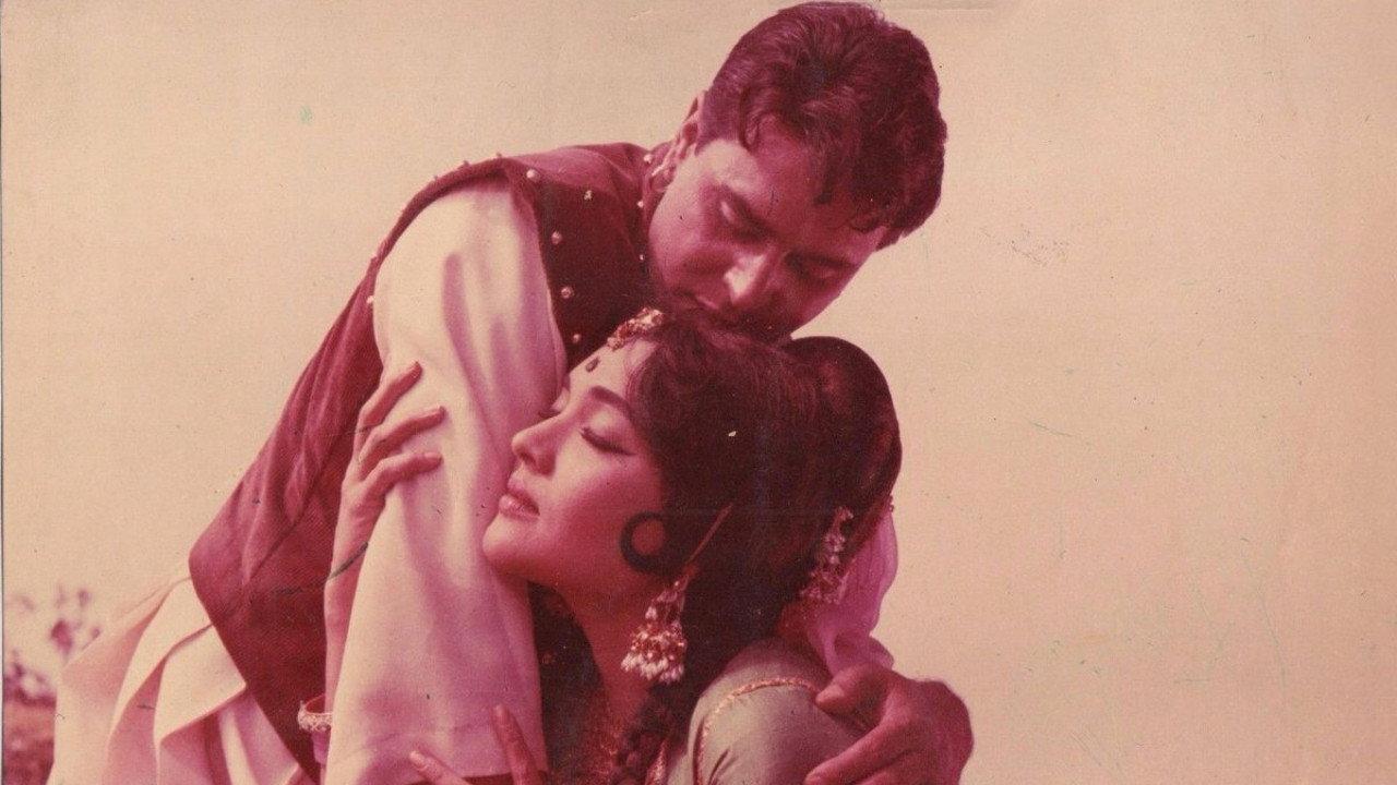 Suraj 1966 movie scene