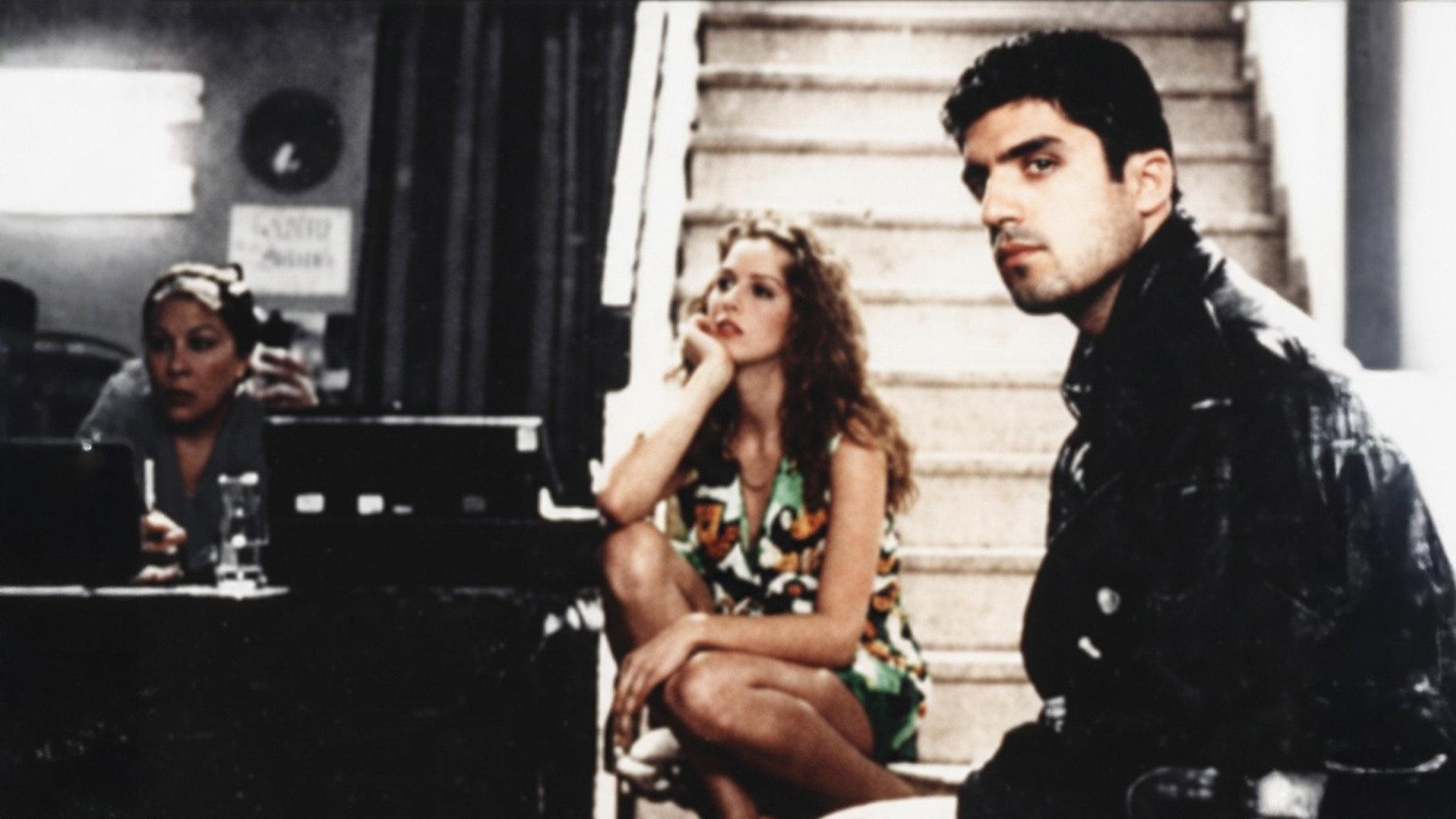 Loves with Gravity: Tell Her That I Love Her 1996 movie scene
