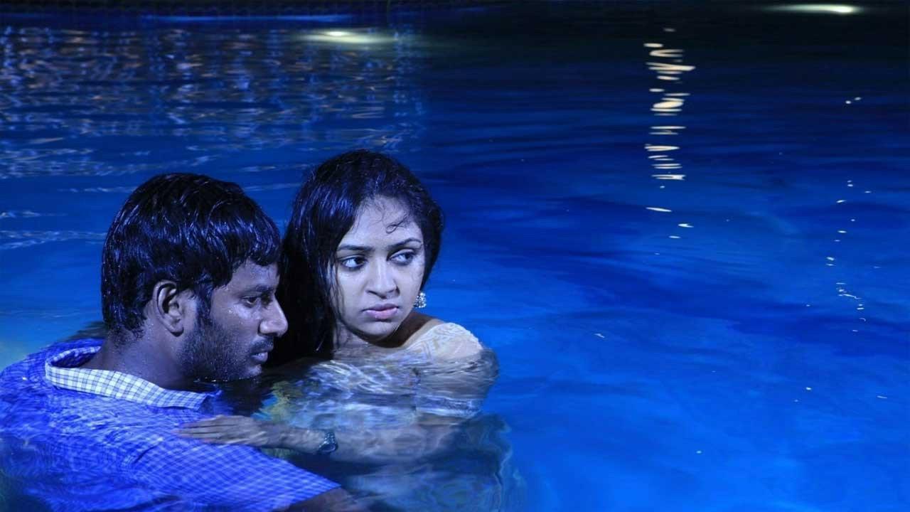 Naan Sigappu Manithan 2014 movie scene