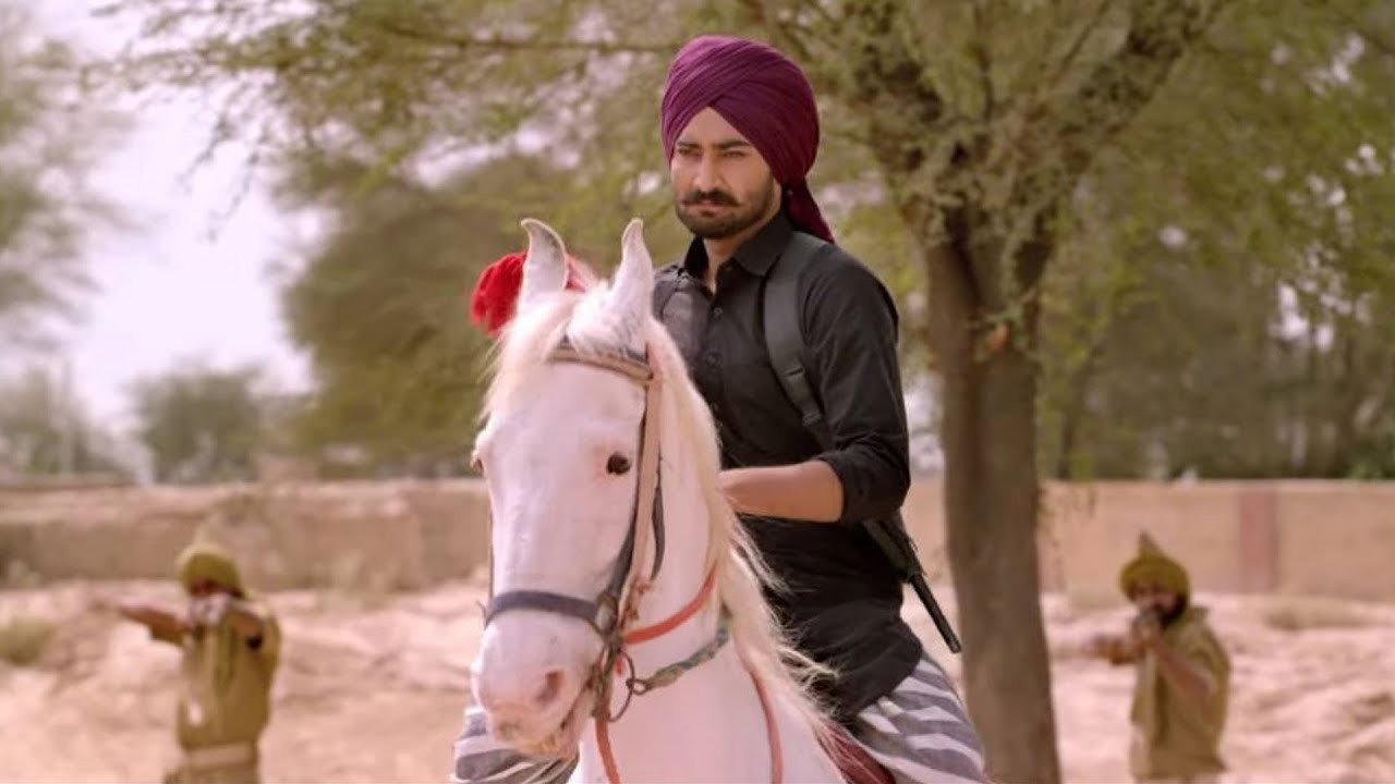Bhalwan Singh 2017 movie scene