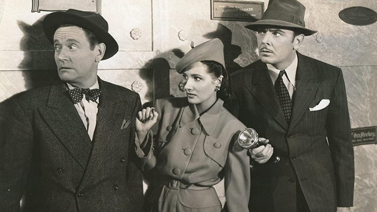 You Can't Escape Forever 1942 movie scene