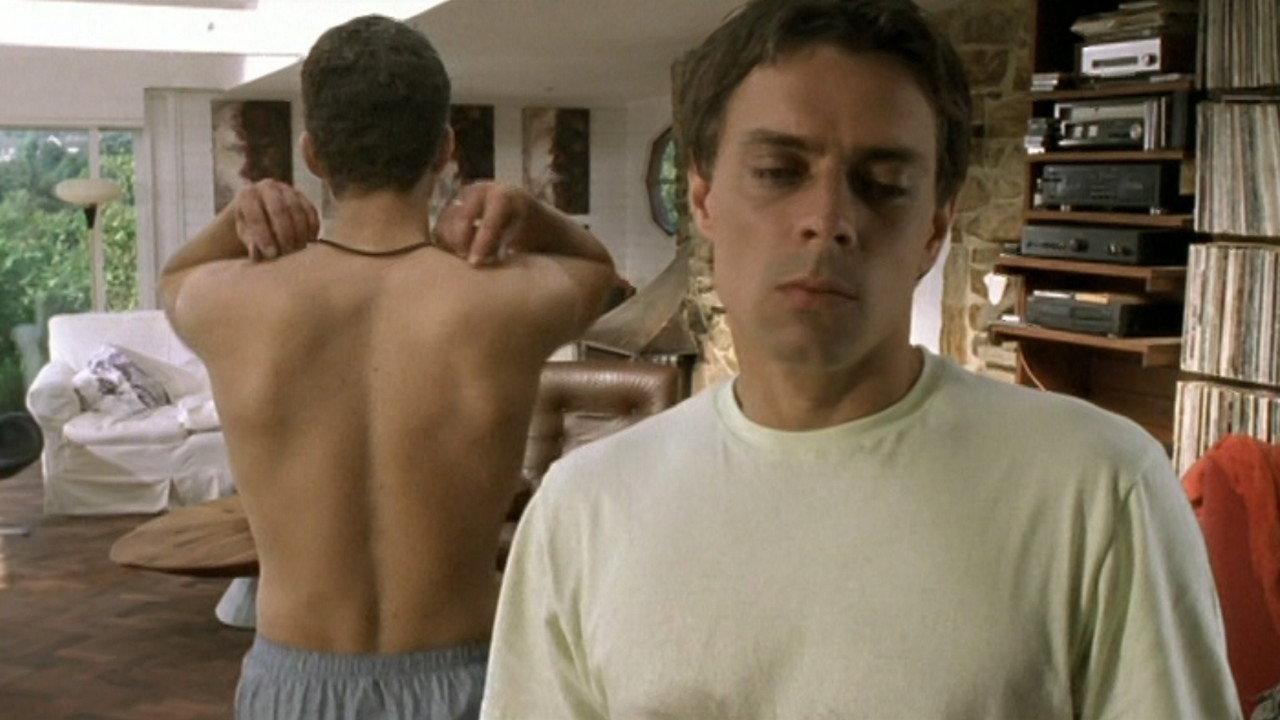 Sunday Morning 2001 movie scene
