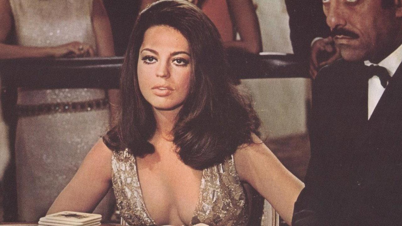 Hello-Goodbye 1970 movie scene