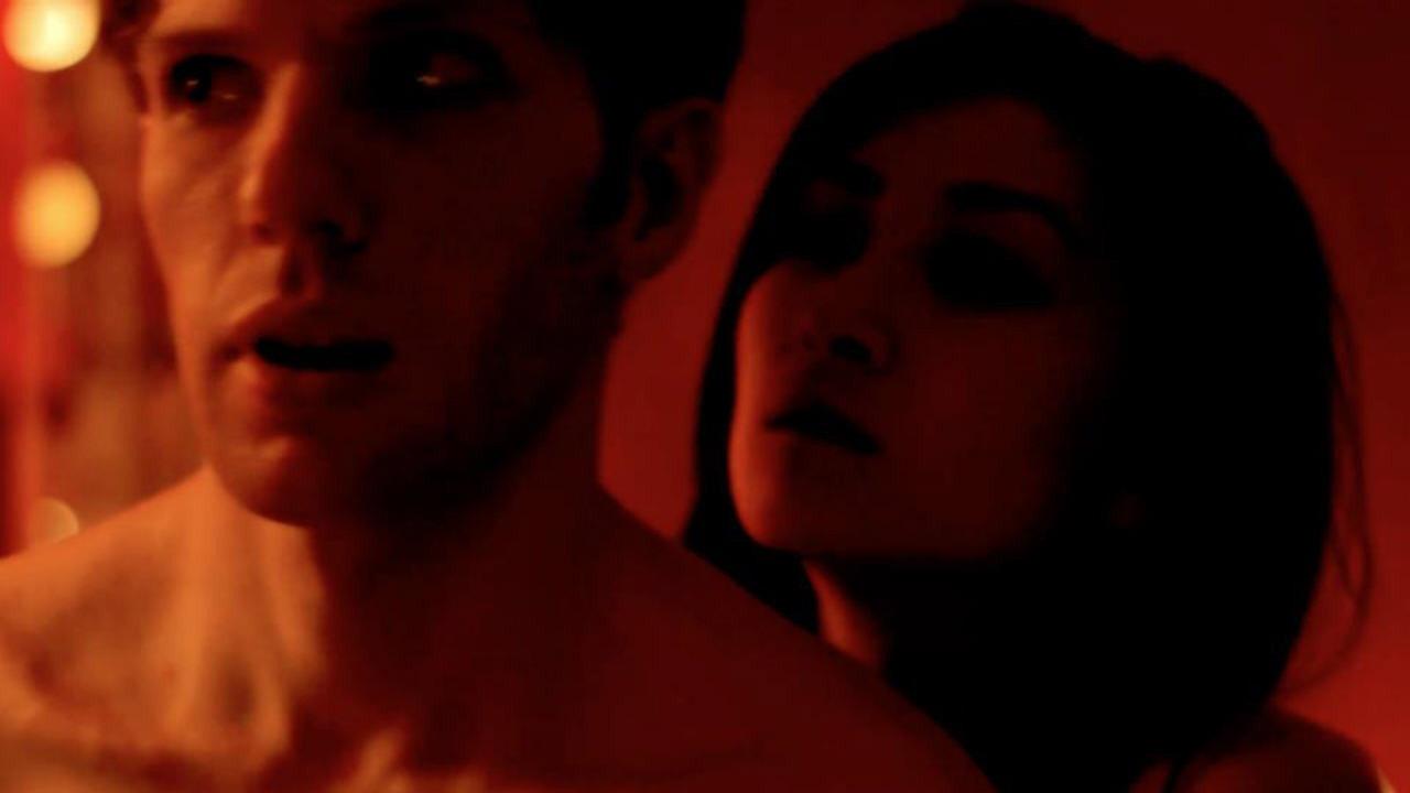 Red Lights 2013 movie scene