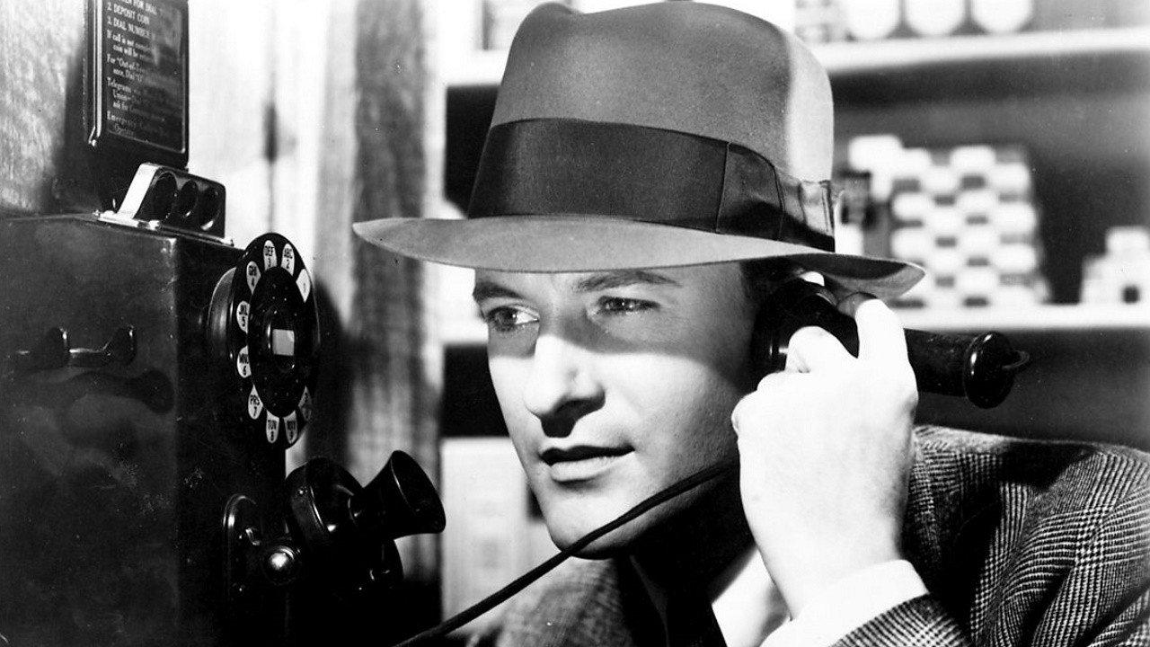 The Saint Strikes Back 1939 movie scene
