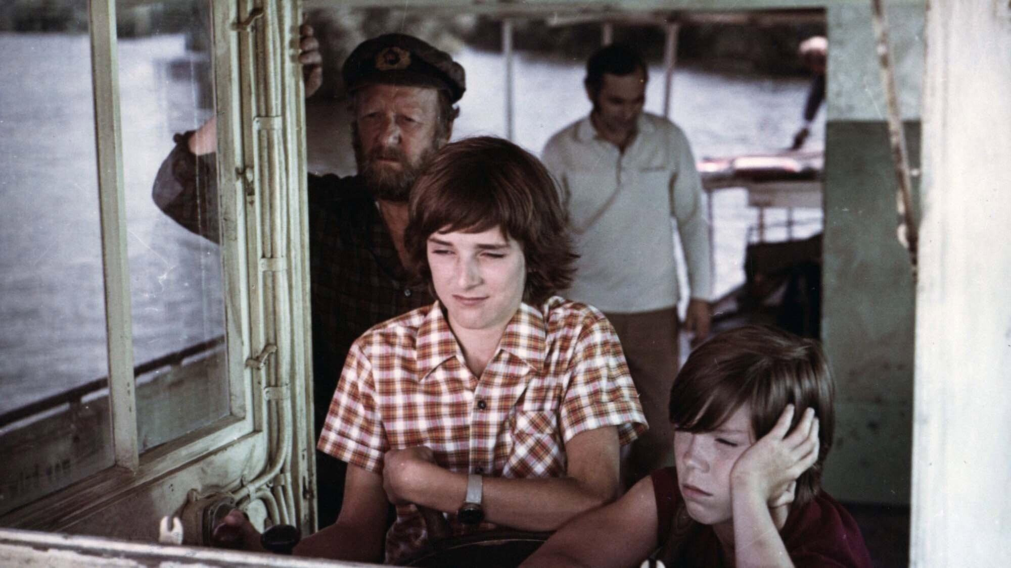 The Sinking of Emma 1974 movie scene