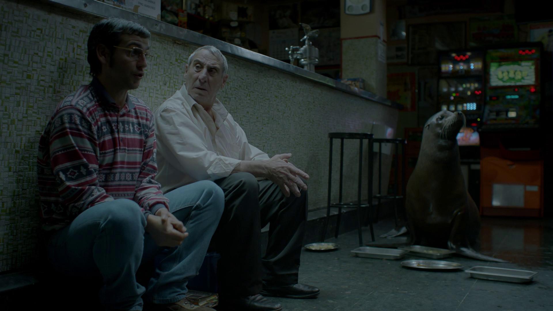 Eladio y la puerta interdimensional 2014 movie scene